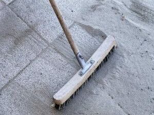 broom finish concrete driveway